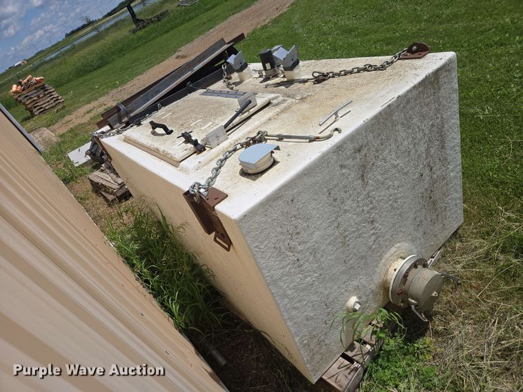 image for item ER1731 Fish transfer tank