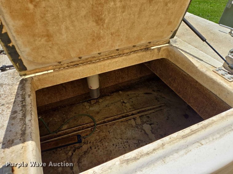 image for item ER1731 Fish transfer tank