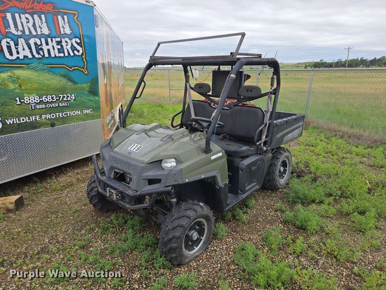 image for item ER1733 2011 Polaris Ranger 800 utility vehicle