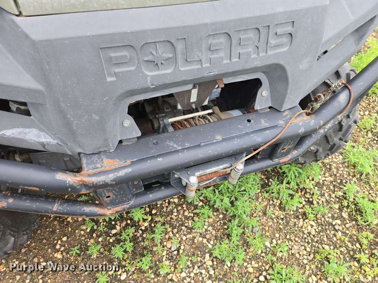image for item ER1733 2011 Polaris Ranger 800 utility vehicle