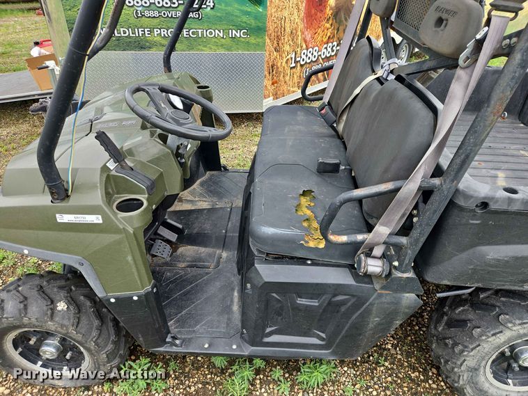 image for item ER1733 2011 Polaris Ranger 800 utility vehicle