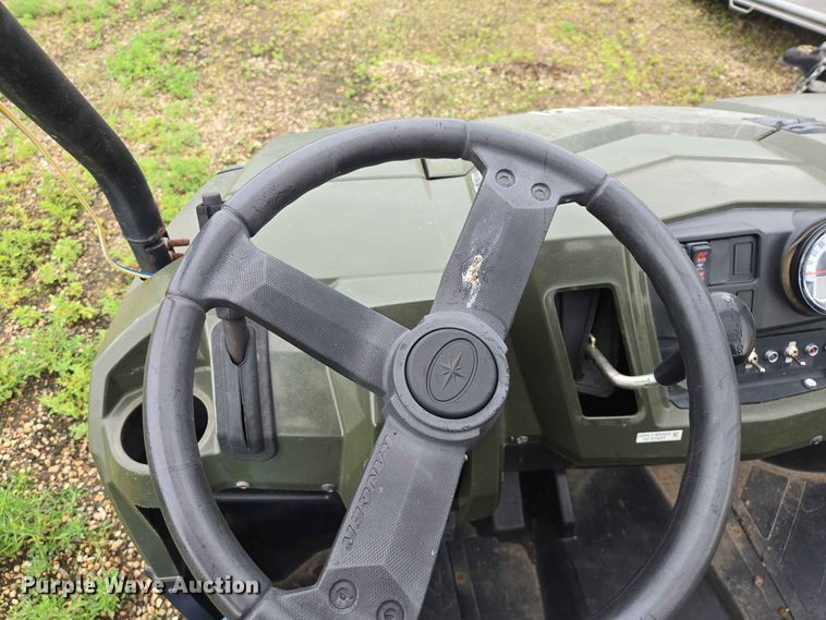 image for item ER1733 2011 Polaris Ranger 800 utility vehicle