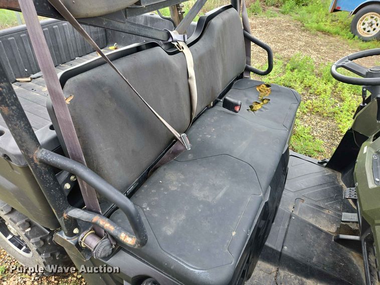 image for item ER1733 2011 Polaris Ranger 800 utility vehicle
