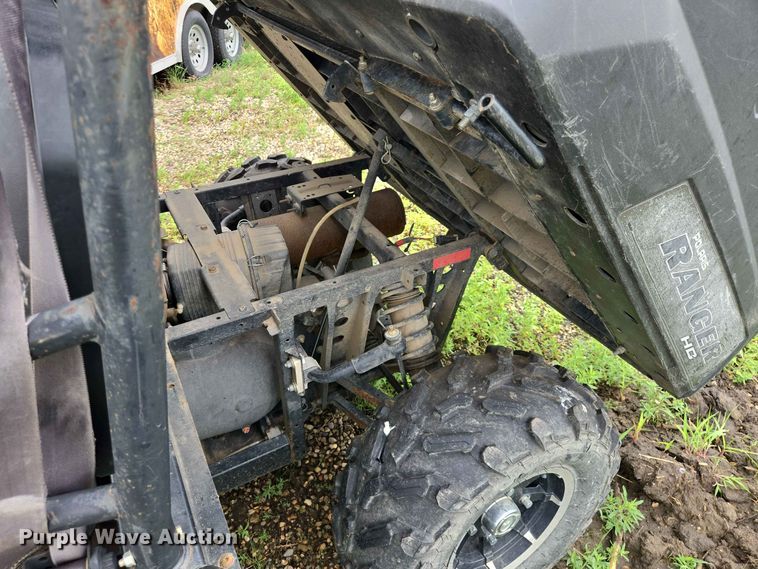 image for item ER1733 2011 Polaris Ranger 800 utility vehicle