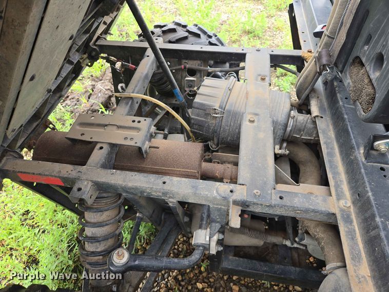 image for item ER1733 2011 Polaris Ranger 800 utility vehicle