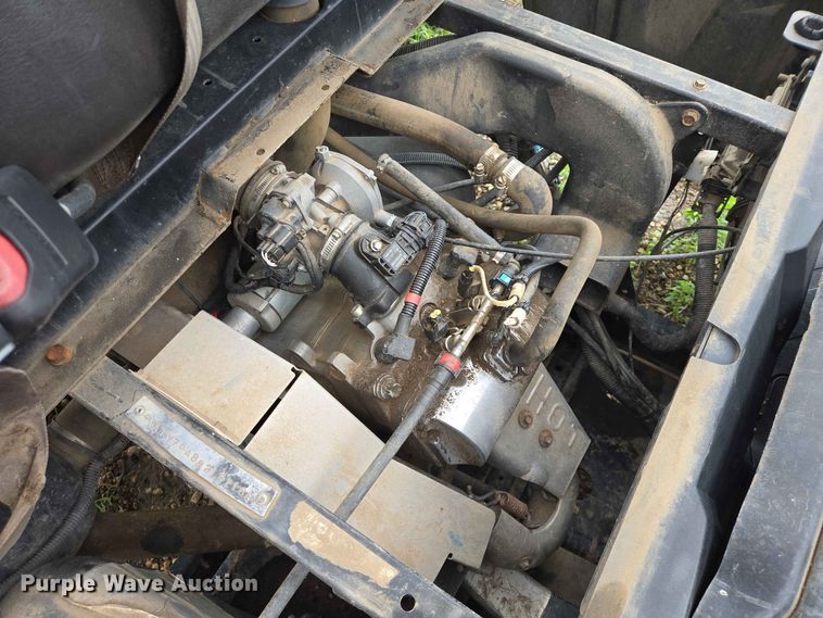 image for item ER1733 2011 Polaris Ranger 800 utility vehicle