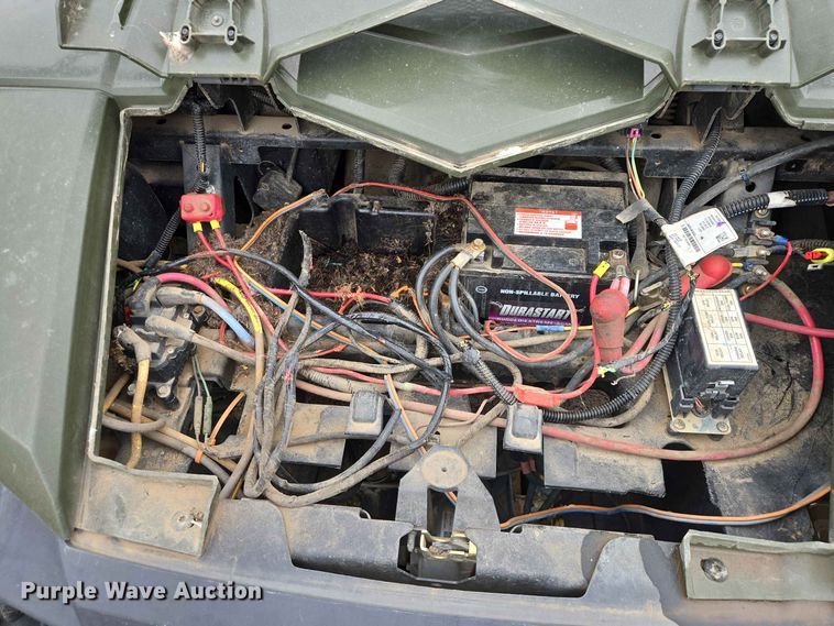 image for item ER1733 2011 Polaris Ranger 800 utility vehicle