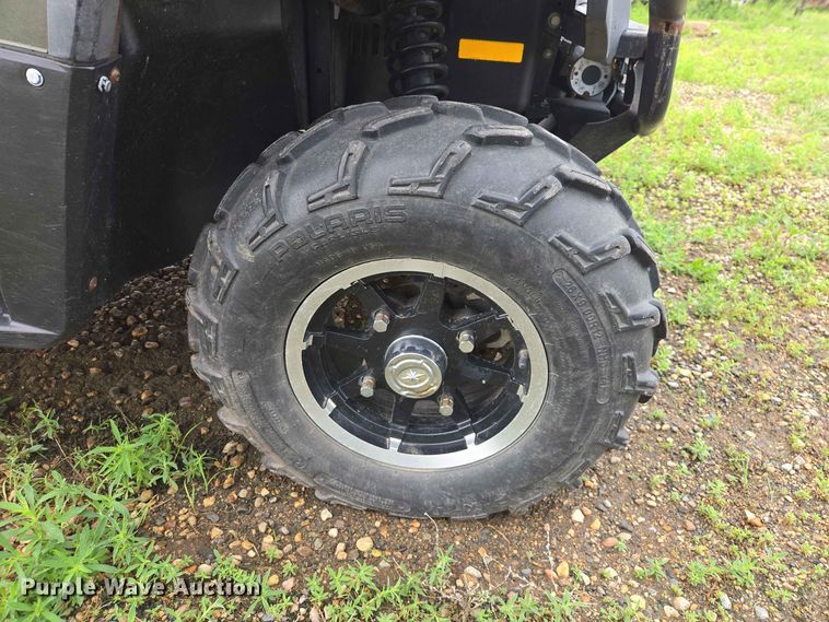 image for item ER1733 2011 Polaris Ranger 800 utility vehicle