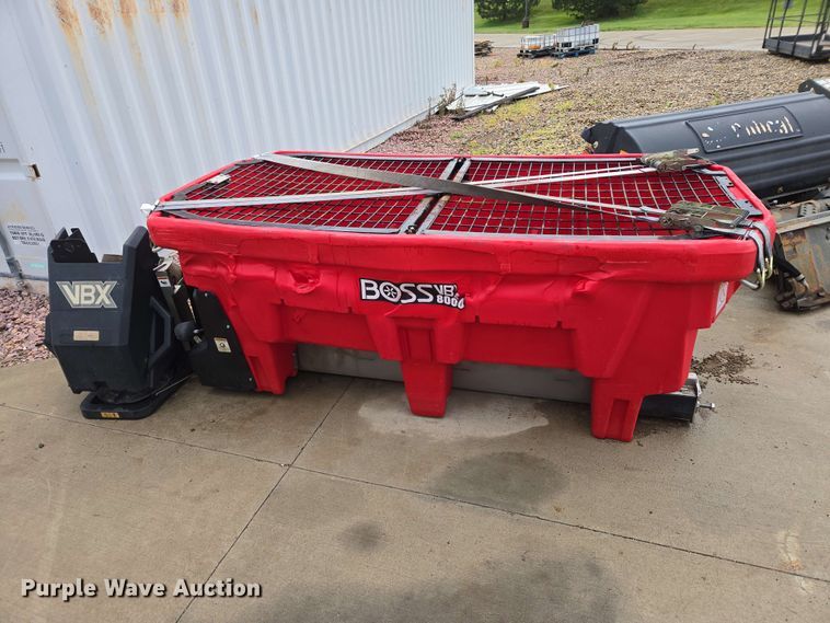 image for item ER1734 Boss VBX 8000 spreader