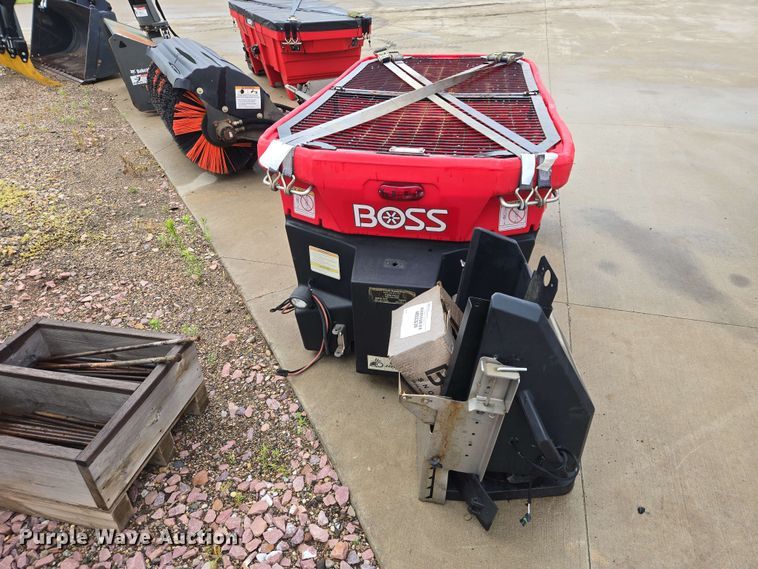 image for item ER1734 Boss VBX 8000 spreader