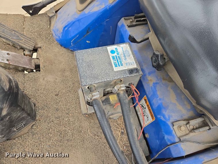 image for item ER1739 2002 New Holland MC28 broom