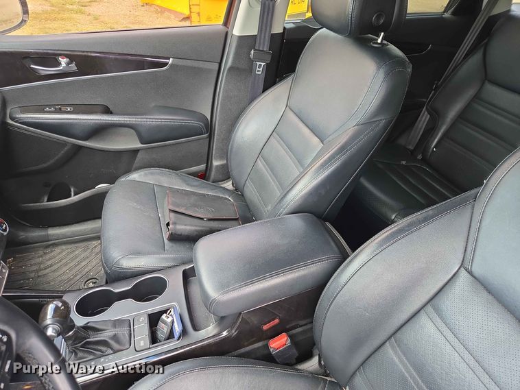 image for item ER1750 2016 KIA Sorento SUV