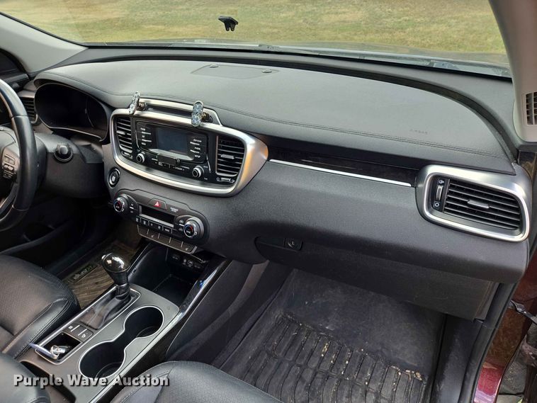 image for item ER1750 2016 KIA Sorento SUV