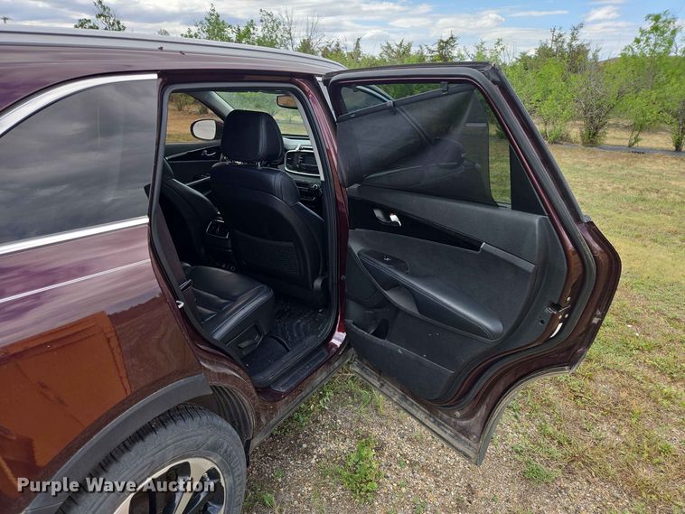 image for item ER1750 2016 KIA Sorento SUV