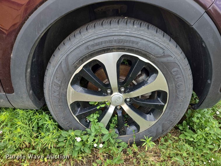 image for item ER1750 2016 KIA Sorento SUV