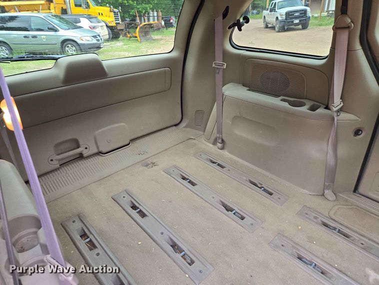 image for item ER1751 2003 Dodge Caravan van