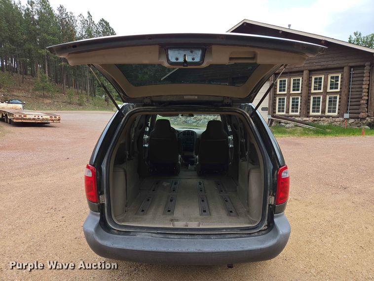 image for item ER1751 2003 Dodge Caravan van