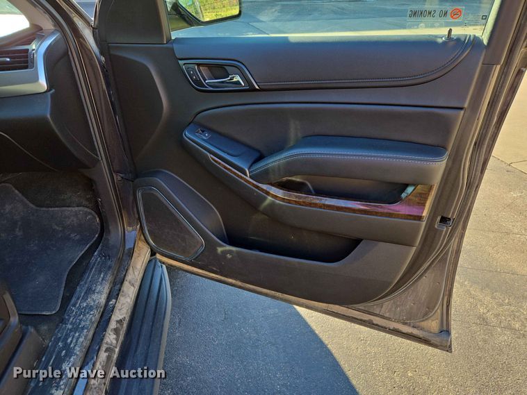 image for item ER1752 2017 Chevrolet Tahoe SSV SUV