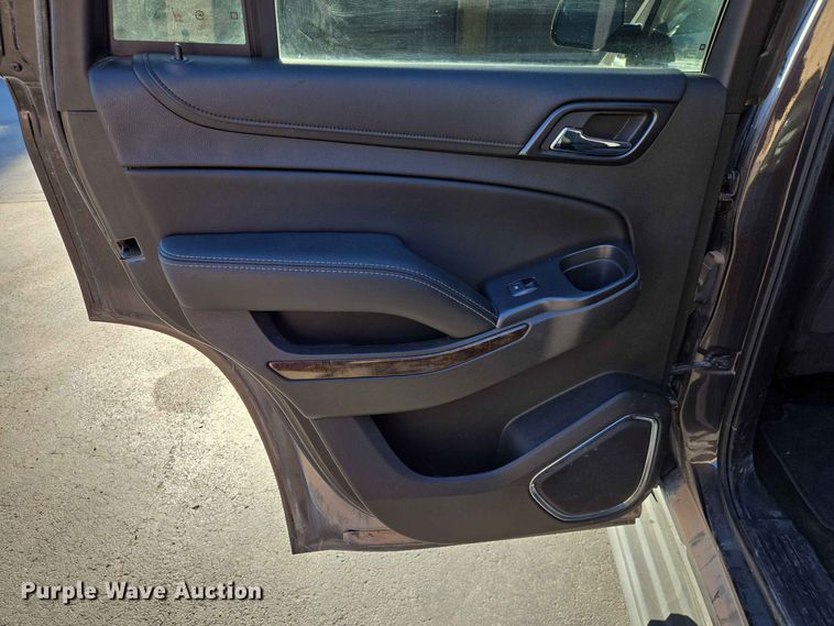 image for item ER1752 2017 Chevrolet Tahoe SSV SUV