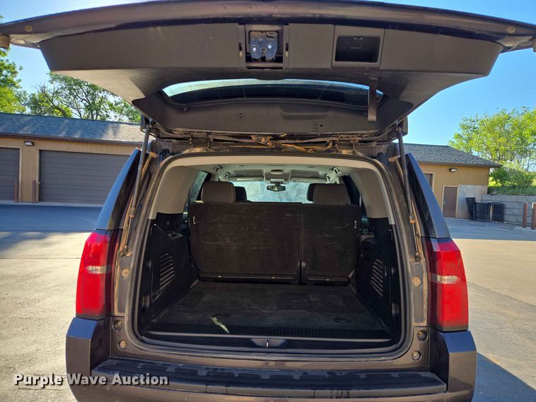 image for item ER1752 2017 Chevrolet Tahoe SSV SUV