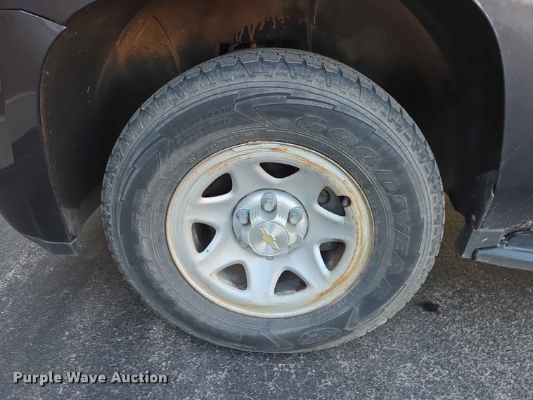 image for item ER1752 2017 Chevrolet Tahoe SSV SUV