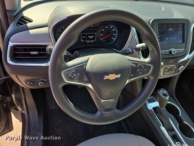 image for item ER1753 2021 Chevrolet Equinox SUV