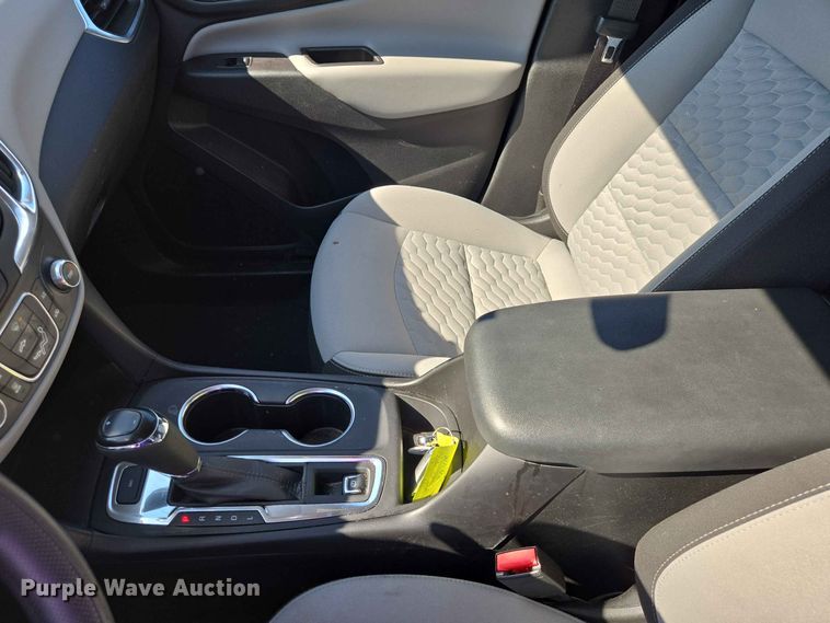 image for item ER1753 2021 Chevrolet Equinox SUV