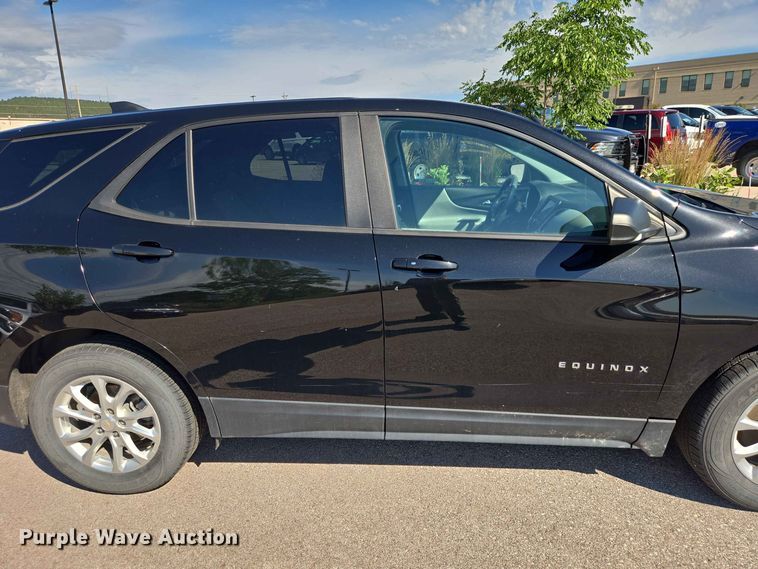 image for item ER1753 2021 Chevrolet Equinox SUV