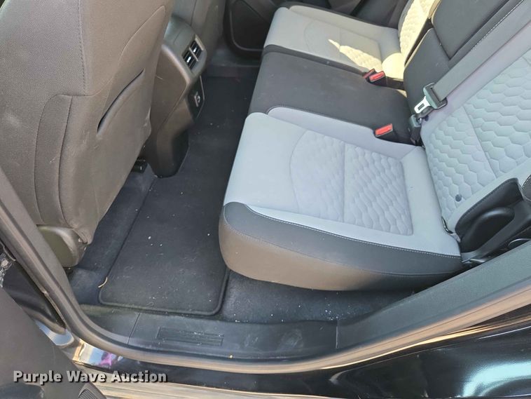 image for item ER1753 2021 Chevrolet Equinox SUV