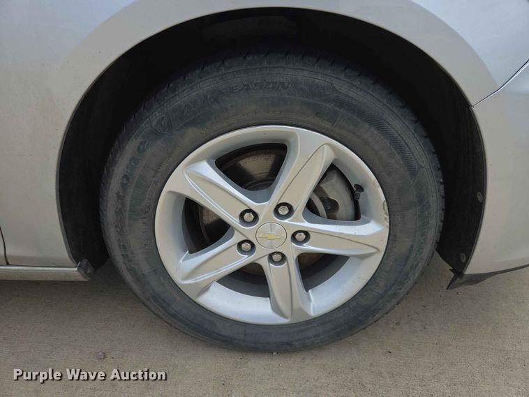 image for item ER1761 2019 Chevrolet Malibu 
