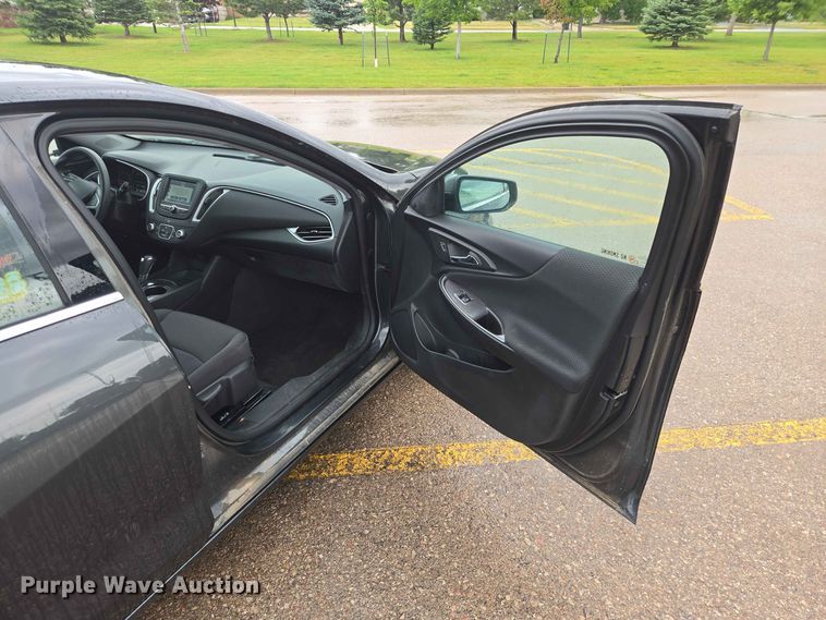image for item ER1763 2018 Chevrolet Malibu 