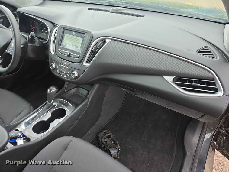 image for item ER1763 2018 Chevrolet Malibu 