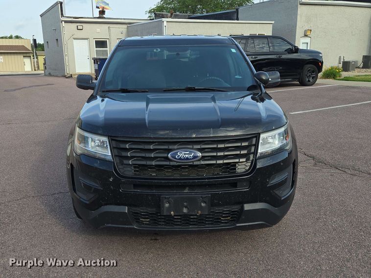 image for item ER1785 2017 Ford Explorer Police Interceptor SUV