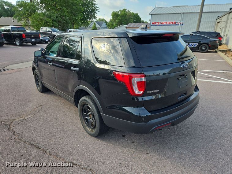 image for item ER1785 2017 Ford Explorer Police Interceptor SUV