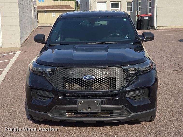 image for item ER1786 2020 Ford Explorer Police Interceptor SUV