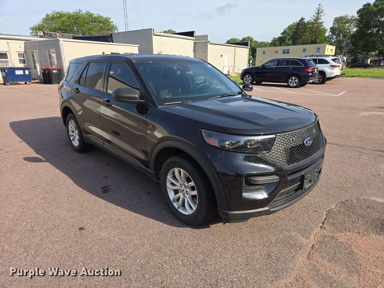 image for item ER1786 2020 Ford Explorer Police Interceptor SUV