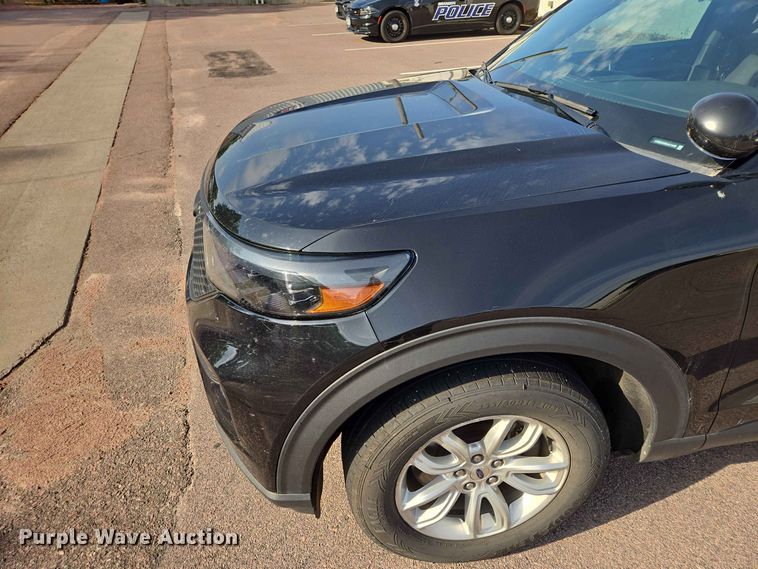 image for item ER1786 2020 Ford Explorer Police Interceptor SUV
