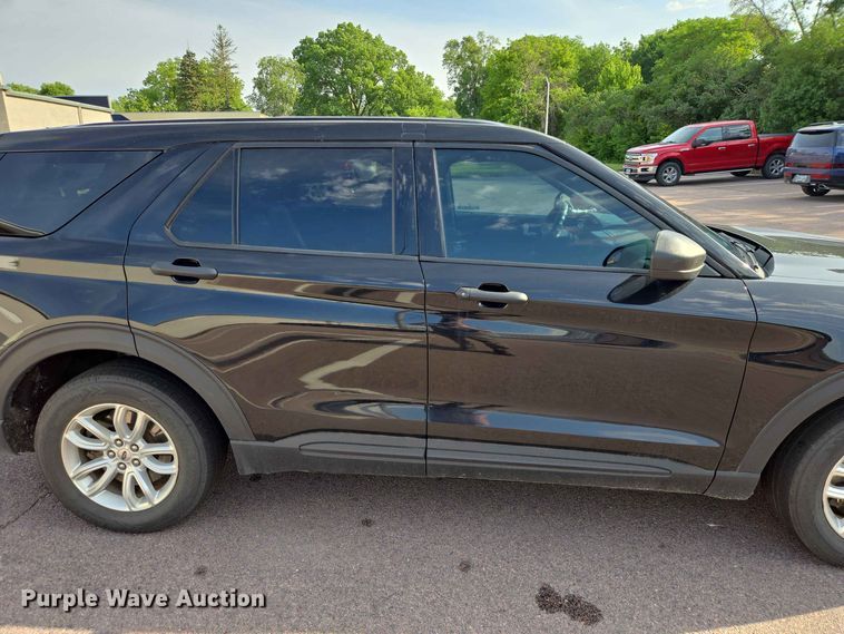 image for item ER1786 2020 Ford Explorer Police Interceptor SUV