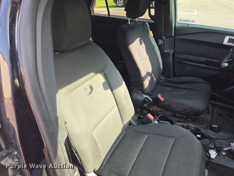image for item ER1786 2020 Ford Explorer Police Interceptor SUV