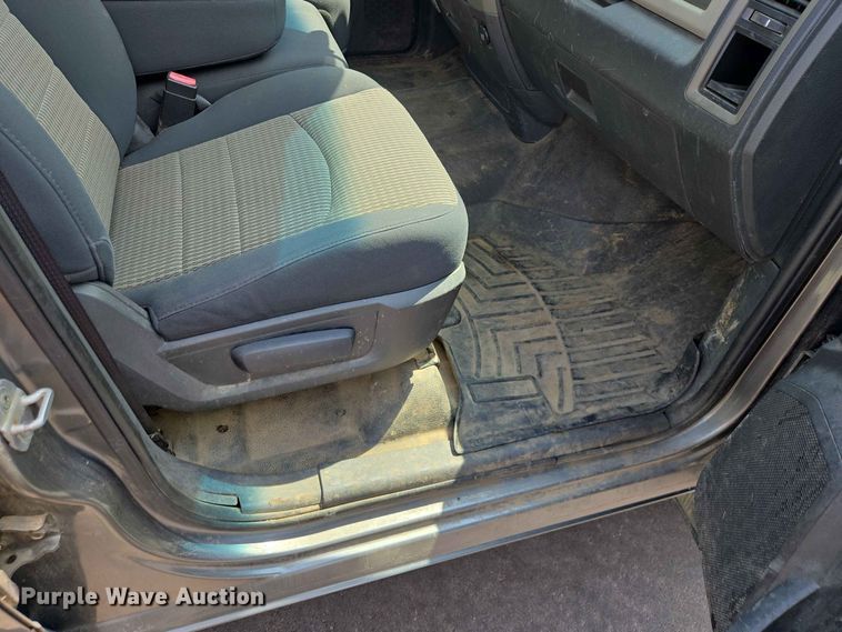 image for item ER1787 2012 Dodge Ram 1500 Crew Cab pickup truck