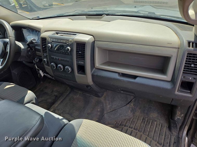 image for item ER1787 2012 Dodge Ram 1500 Crew Cab pickup truck