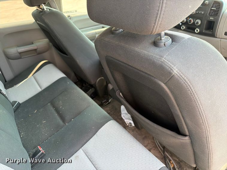 image for item ER1789 2007 Chevrolet Silverado 1500 Ext. Cab pickup truck