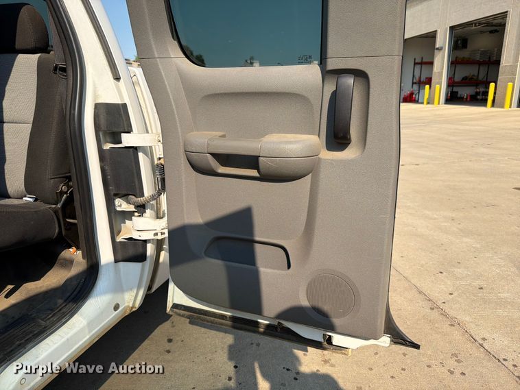 image for item ER1789 2007 Chevrolet Silverado 1500 Ext. Cab pickup truck