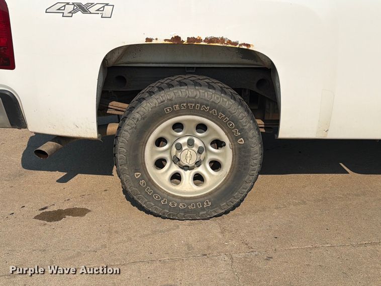 image for item ER1789 2007 Chevrolet Silverado 1500 Ext. Cab pickup truck