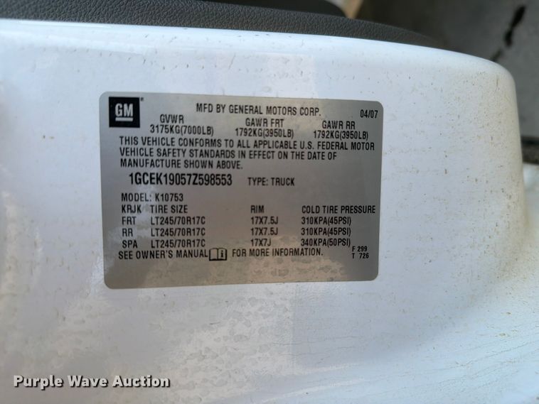 image for item ER1789 2007 Chevrolet Silverado 1500 Ext. Cab pickup truck