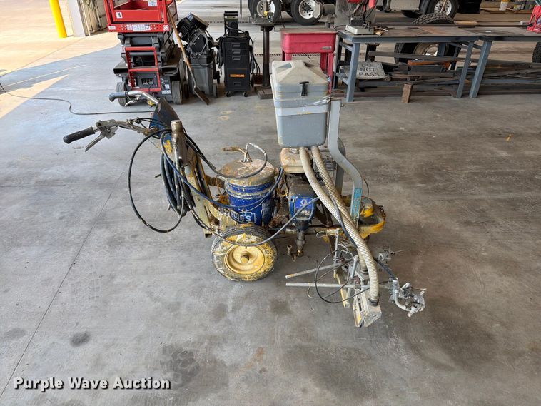 image for item ER1792 Graco Line Lazer IV 3900 paint stripper