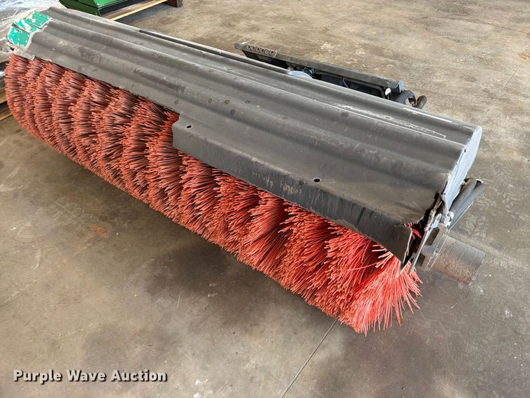 image for item ER1793 2014 Bobcat 84 Angle Broom skid steer broom