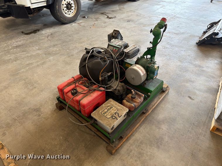 image for item ER1796 Clarke Grizzly mosquito sprayer