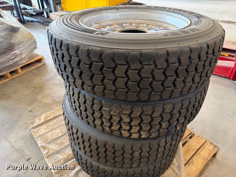 image for item ER1797 (4) Kage Klawz 225/70R19.5 tires and wheels