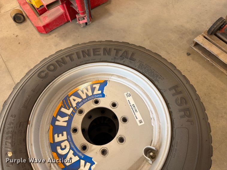 image for item ER1797 (4) Kage Klawz 225/70R19.5 tires and wheels